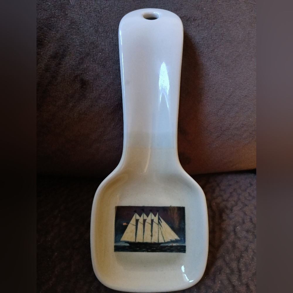 Otagiri Japan Ceramic Sailing Ship Spoon Rest Warren Kimble American Folk Art